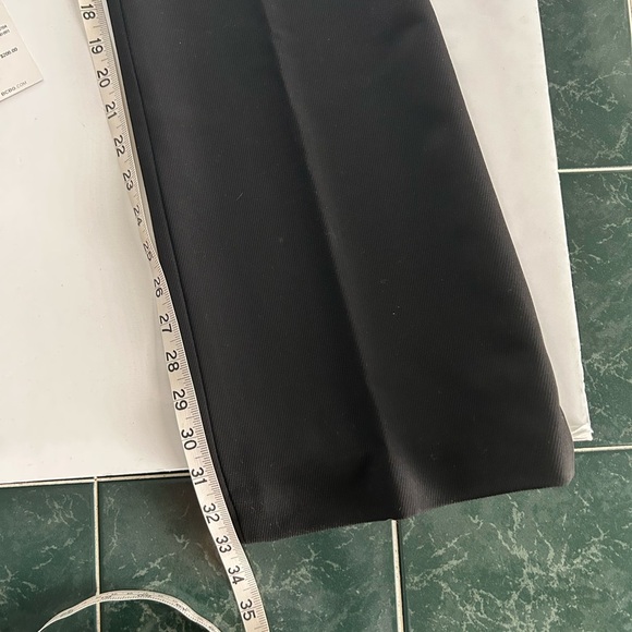 BCBG MAXAZRIA BLACK DRESS PANTS WITH LEATHER TRIM ON WAISTLINE SIZE 4 STUNNING - Picture 10 of 16